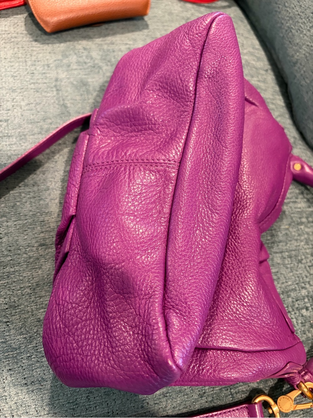 Marc Jacob’s Purple Leather Shoulder Bag - Picture 4 of 6